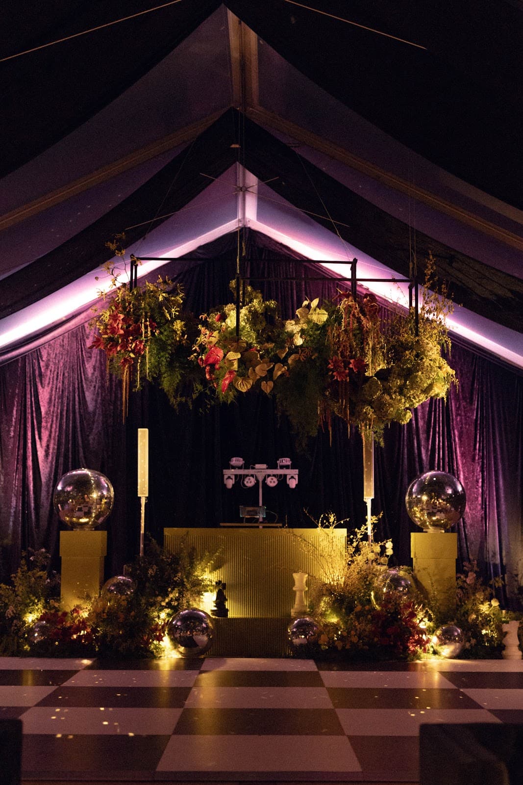 Old Frond Floral Co. in Huntsville, AL