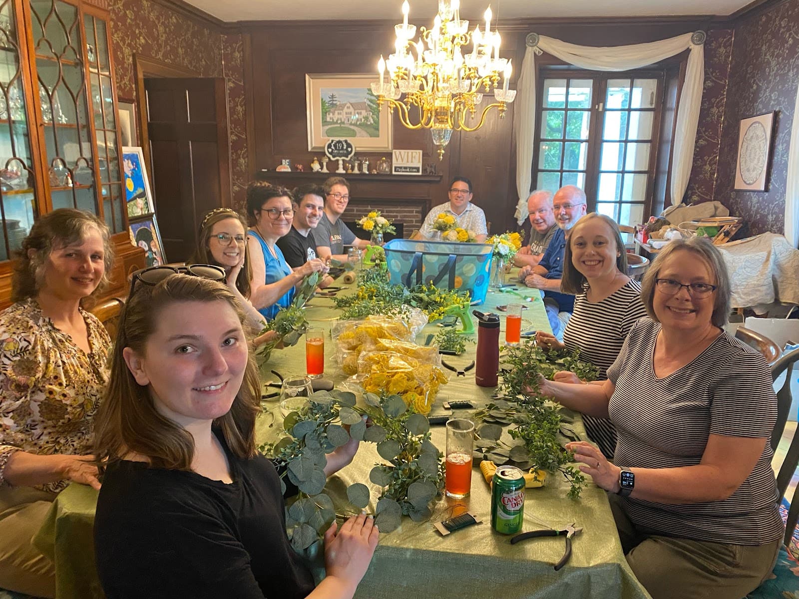 Wood & Word Blooms, Wood Floral Design & DIY Studio in Coventry, CT