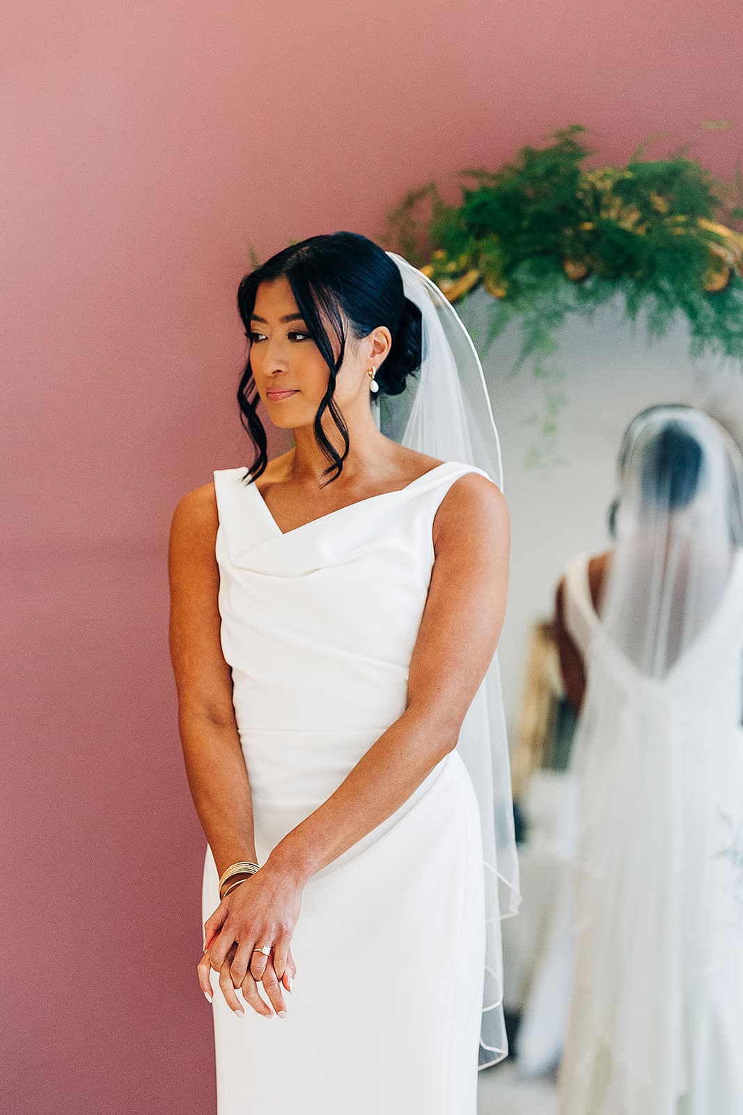 HONEY salon llc in Delaware City, DE