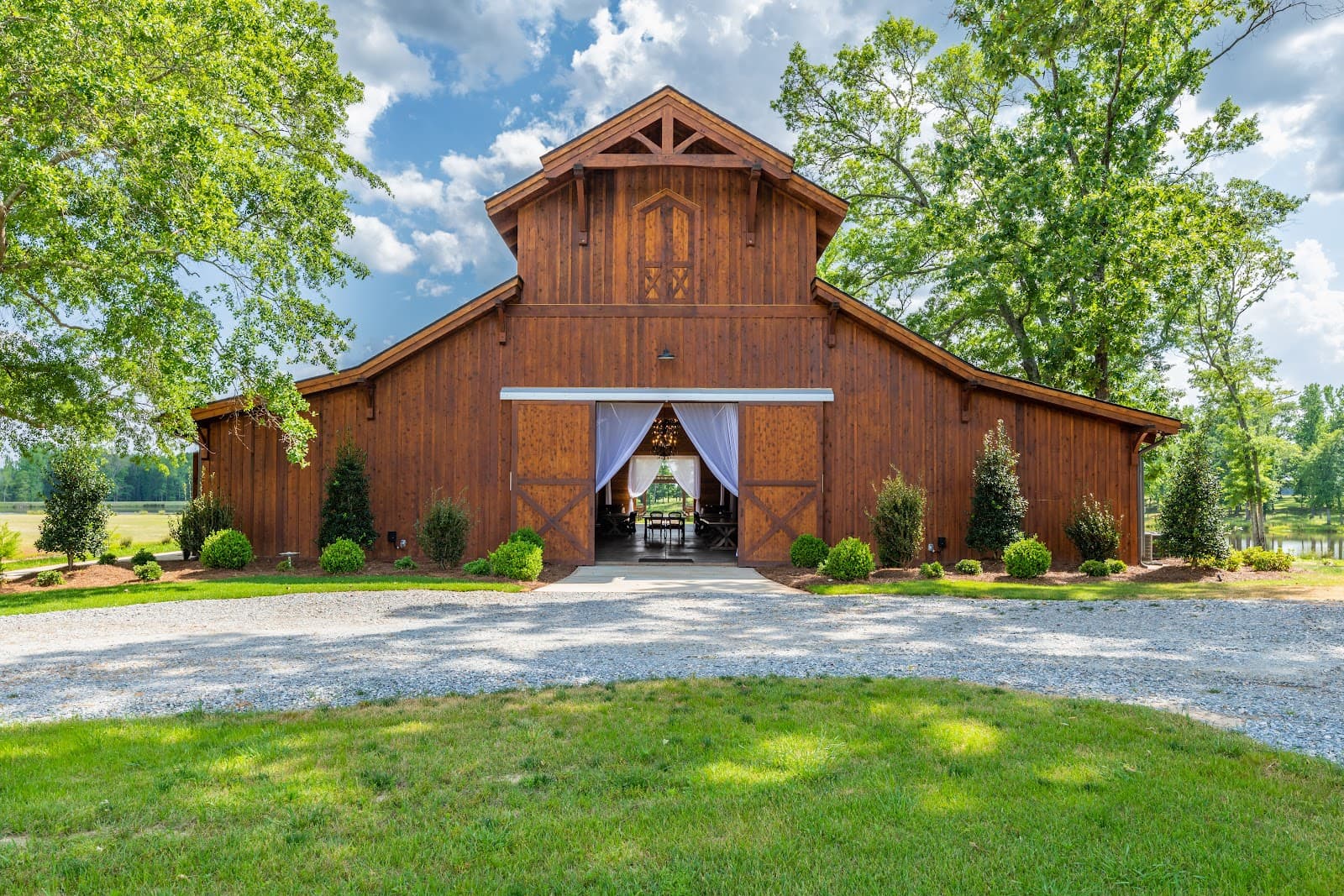 The Dogwood Barn-Wedding Venue in Milledgeville, GA