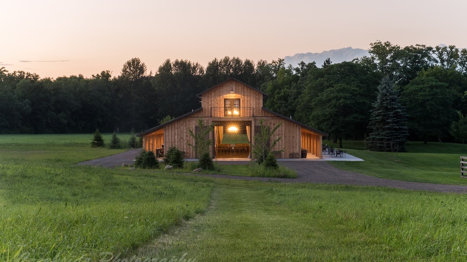 Creekside Farm Weddings & Events in Rush City, MN