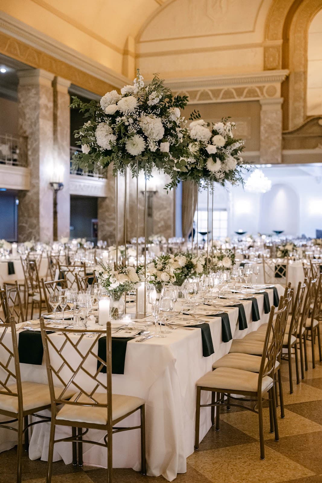 Sisters Floral Design Studio in Brentwood, MO