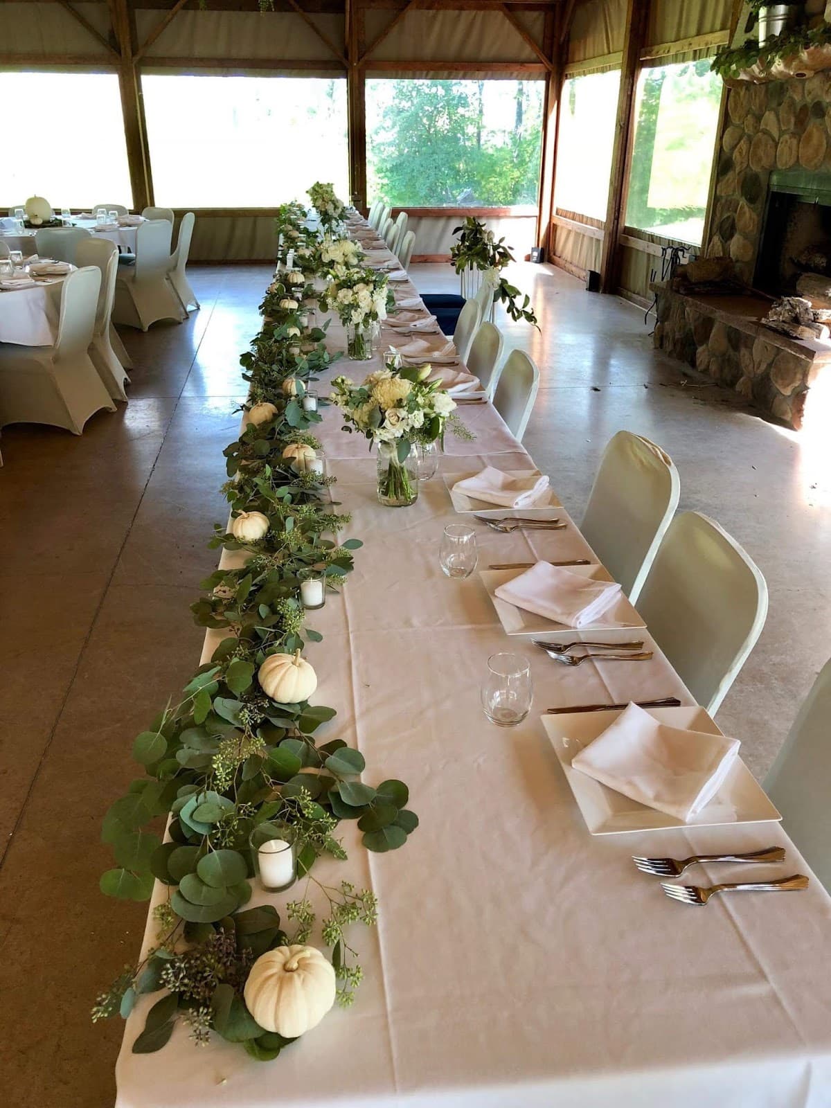 Dalbol Flowers & Gifts in Fargo, ND