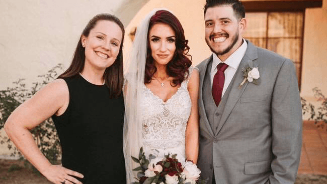 Officiant Amber in Grand Forks, ND