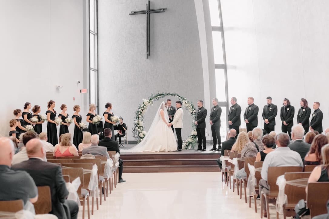 Blush and Bloom Weddings in Springboro, OH