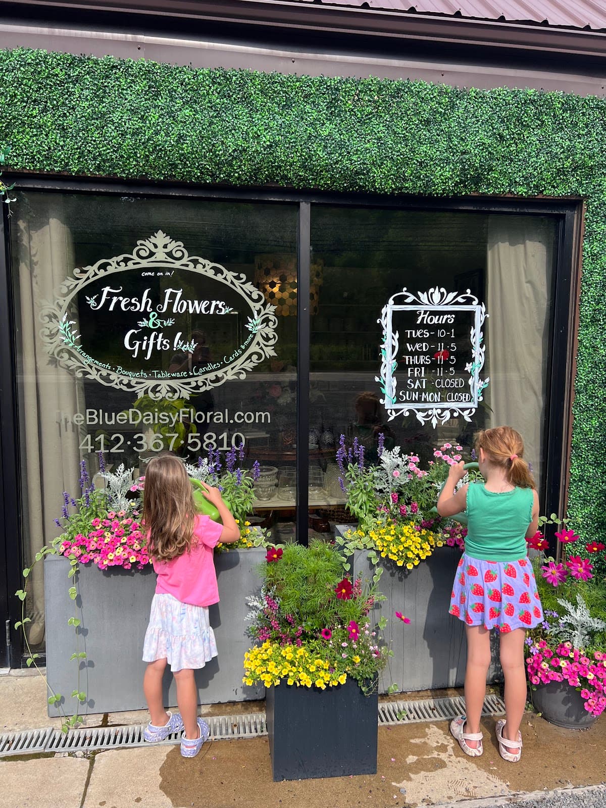 The Blue Daisy Floral Designs LLC in Pittsburgh, PA