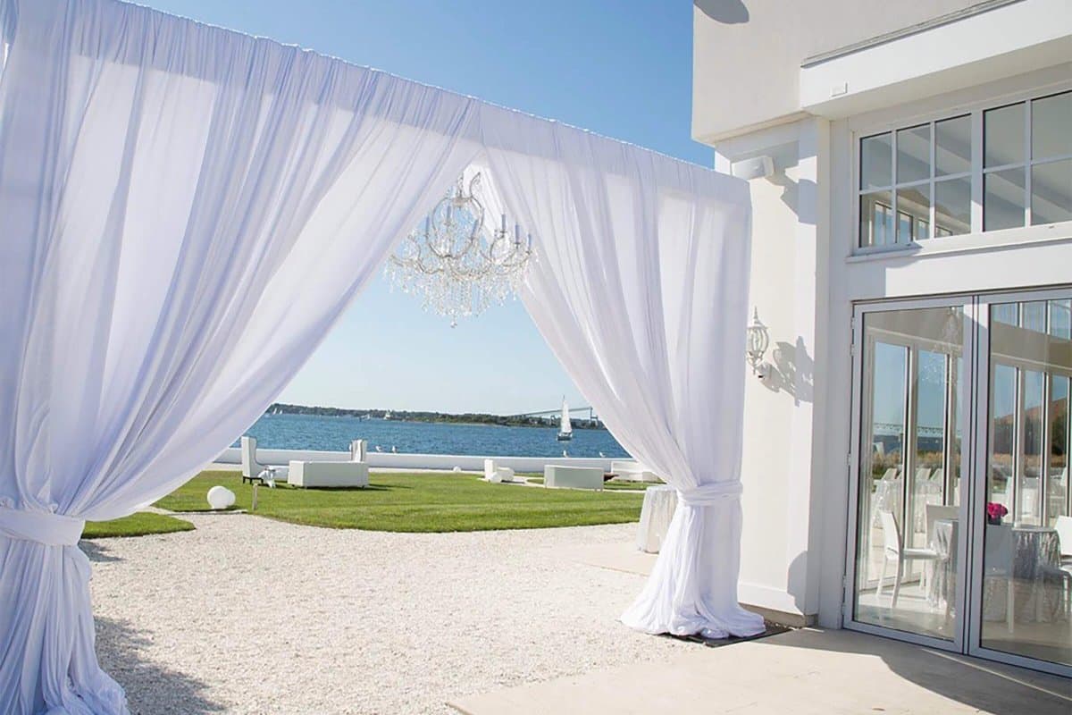 Belle Mer: A Longwood Venue in Newport, RI