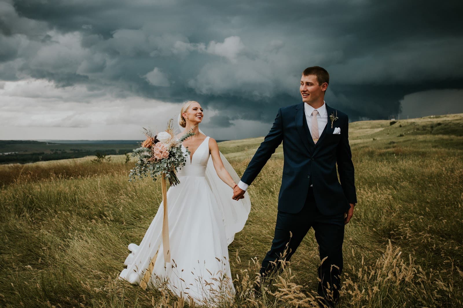 Luke + Savannah Photography in Sioux Falls, SD