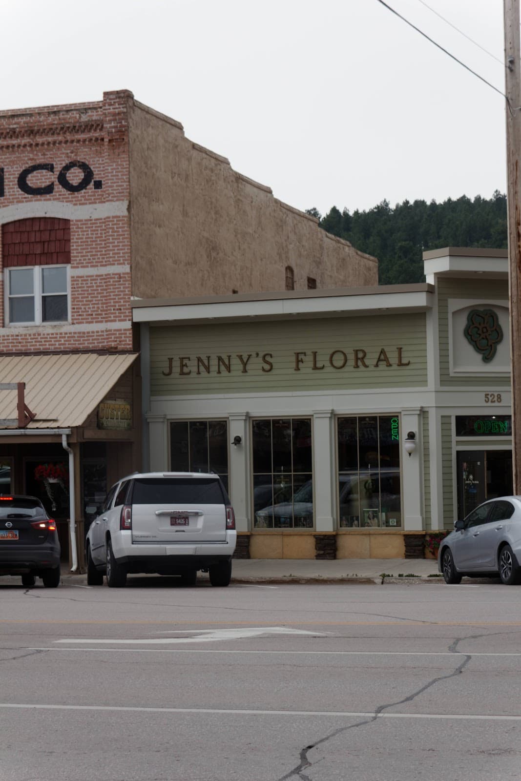 Petals & Pages in Custer, SD