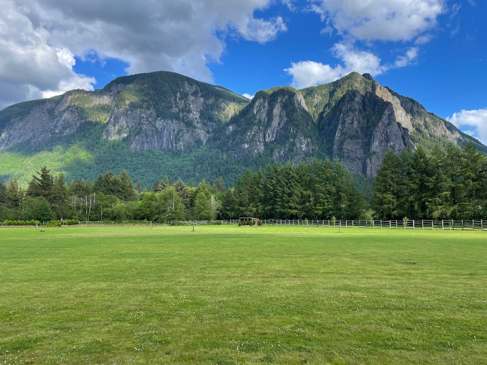 North Fork Farm Events in Snoqualmie