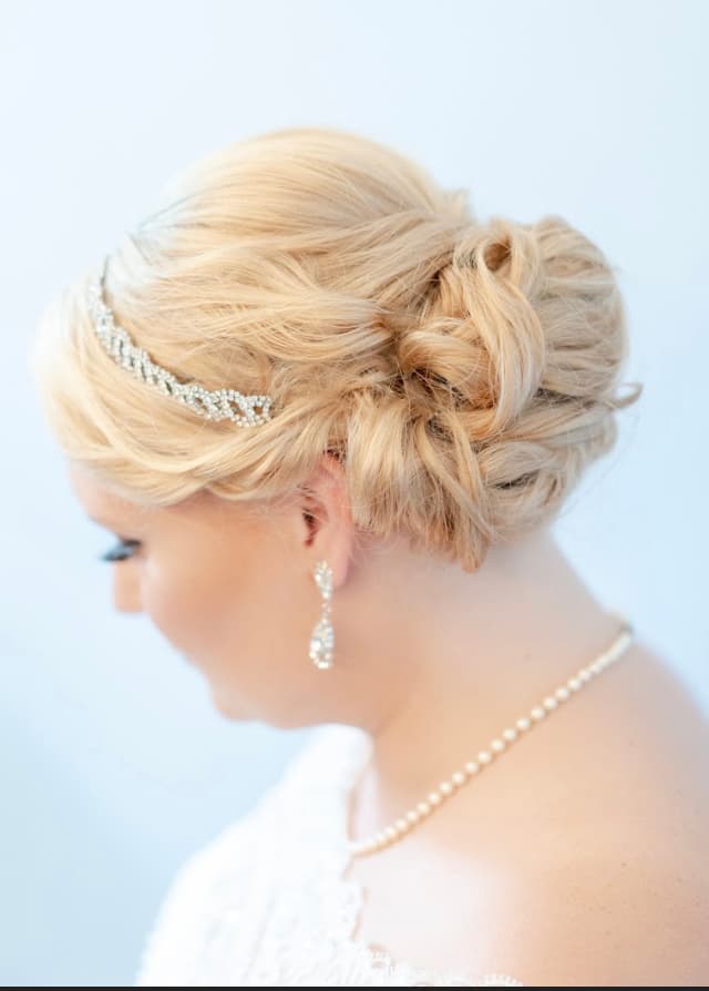 Brideheads mobile hair and makeup artists in Madison, WI