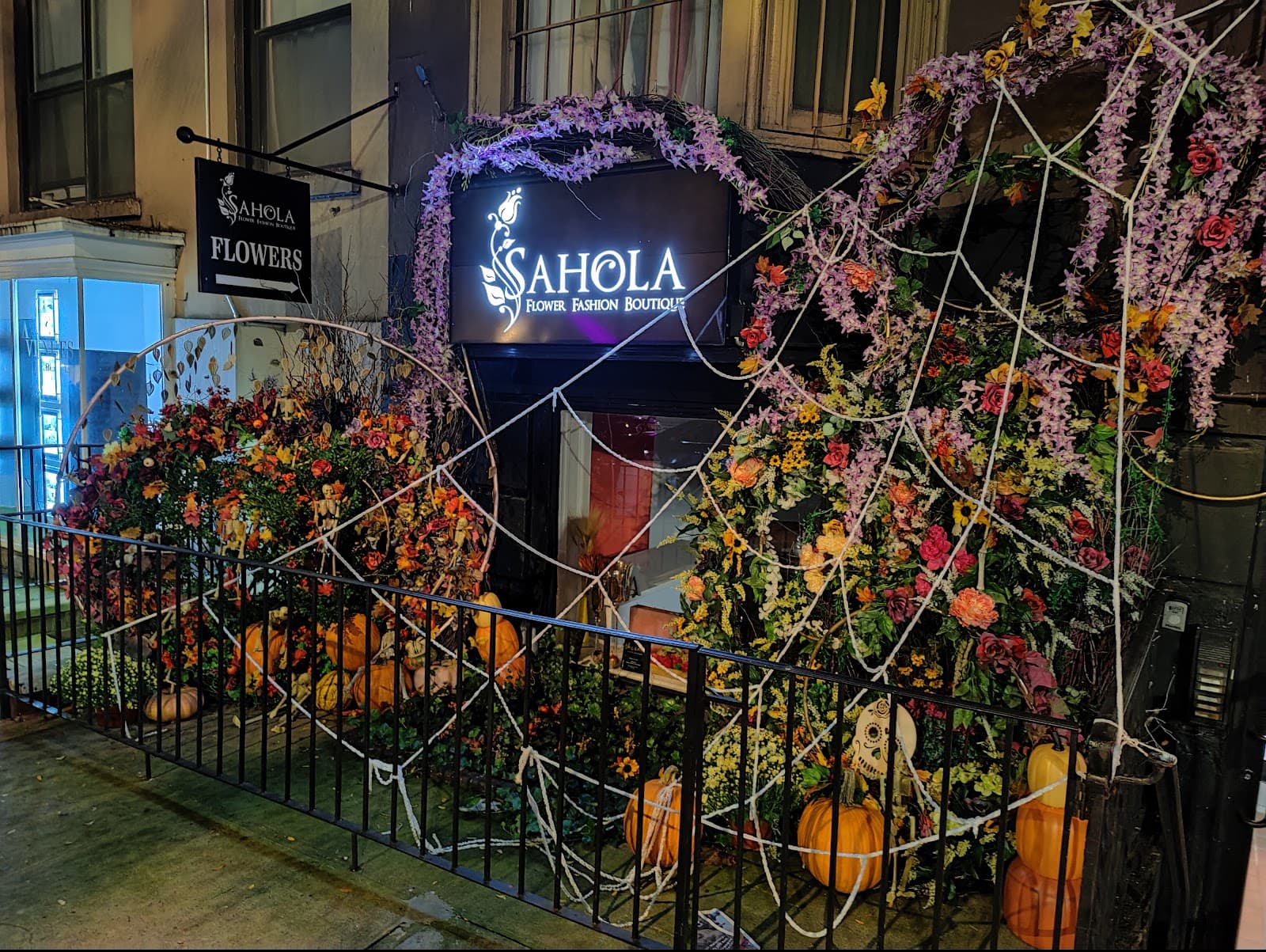 Sahola Flowers portfolio image 1