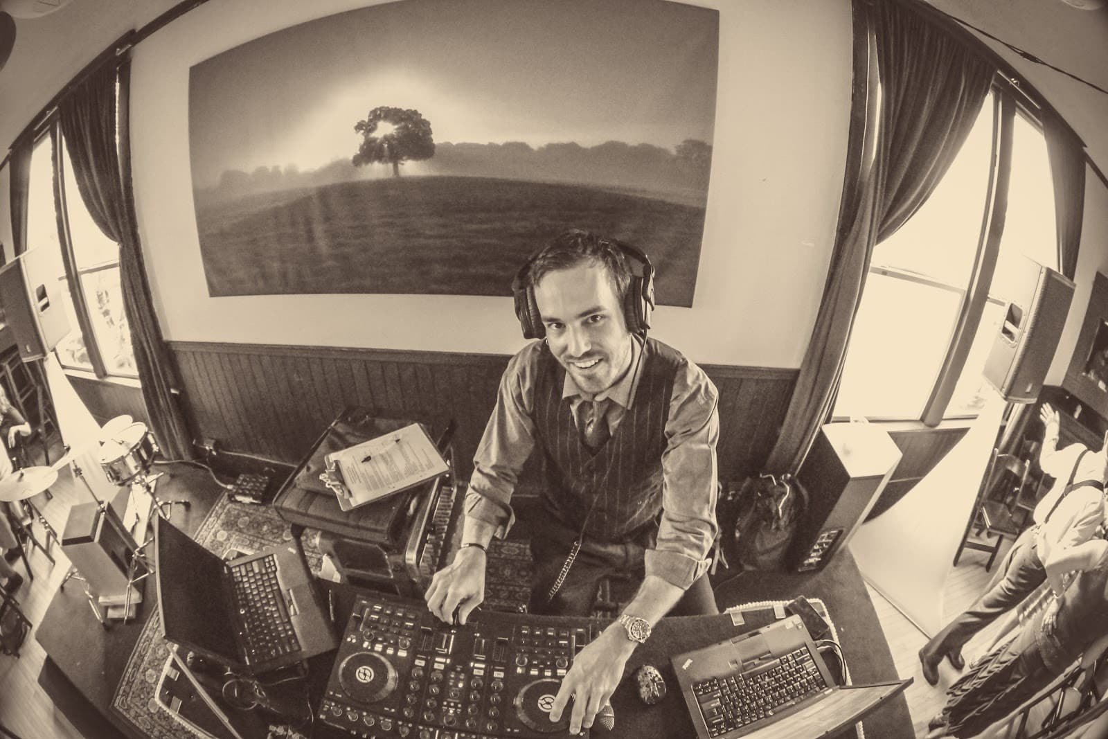 Noteworthy DJs & Photo Booths portfolio image 1